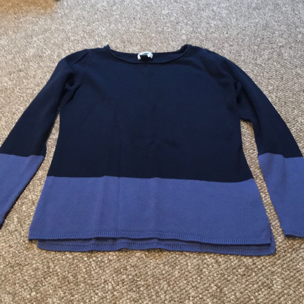 Old Navy Sweater